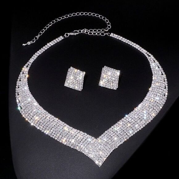 Rhinestone 2pc necklace set  - Picture 1 of 2